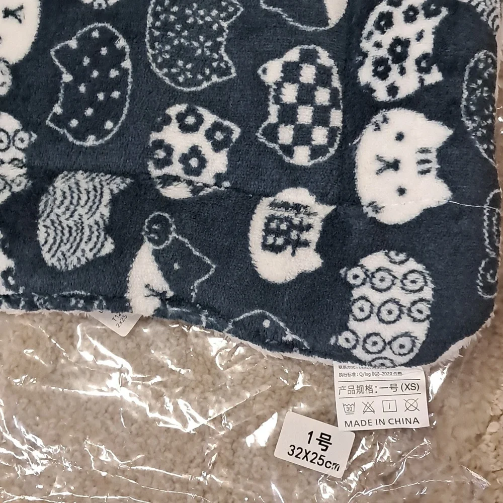 NWT 3 Pc.Blanket for Dog/Cat Pet Blanket Seat Cushion Pet Travel Accessory